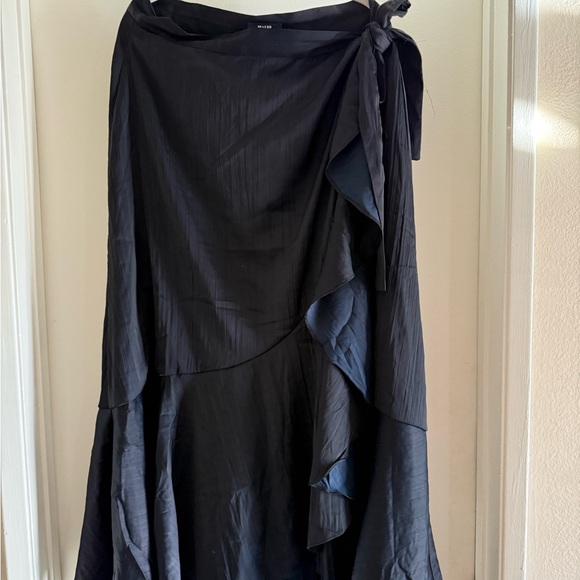 Maeve Ruffle Wrap Midi Skirt - Picture 3 of 4